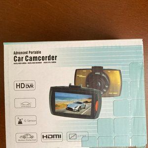 Car Camcorder w/8GB RAM Micro-card